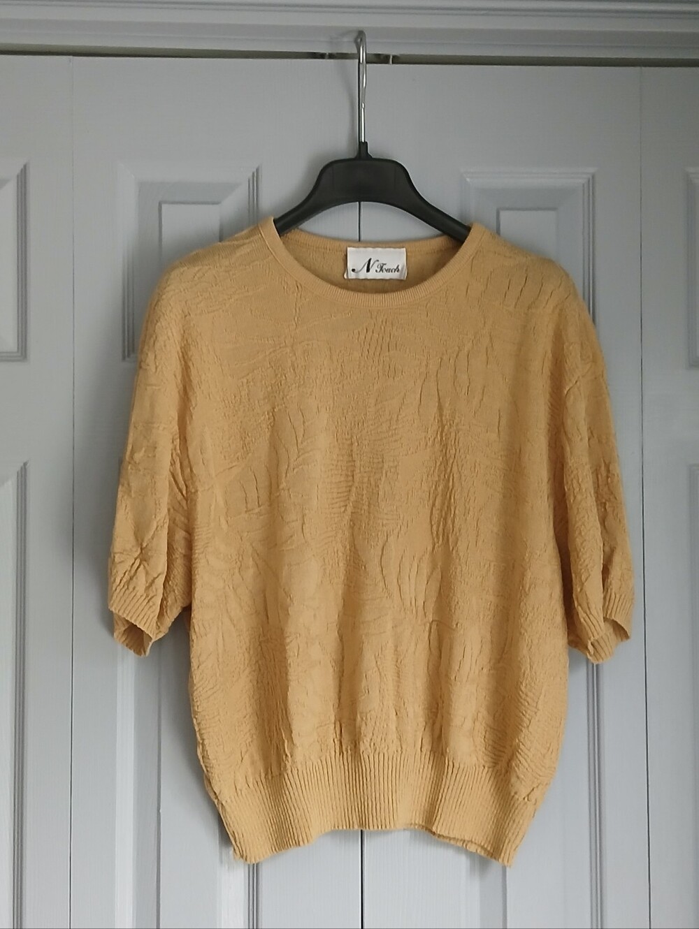 N Touch Women's Size 3X Short Sleeve Sweater Golden Yellow Round Neck